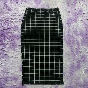 Black and white striped pencil skirt